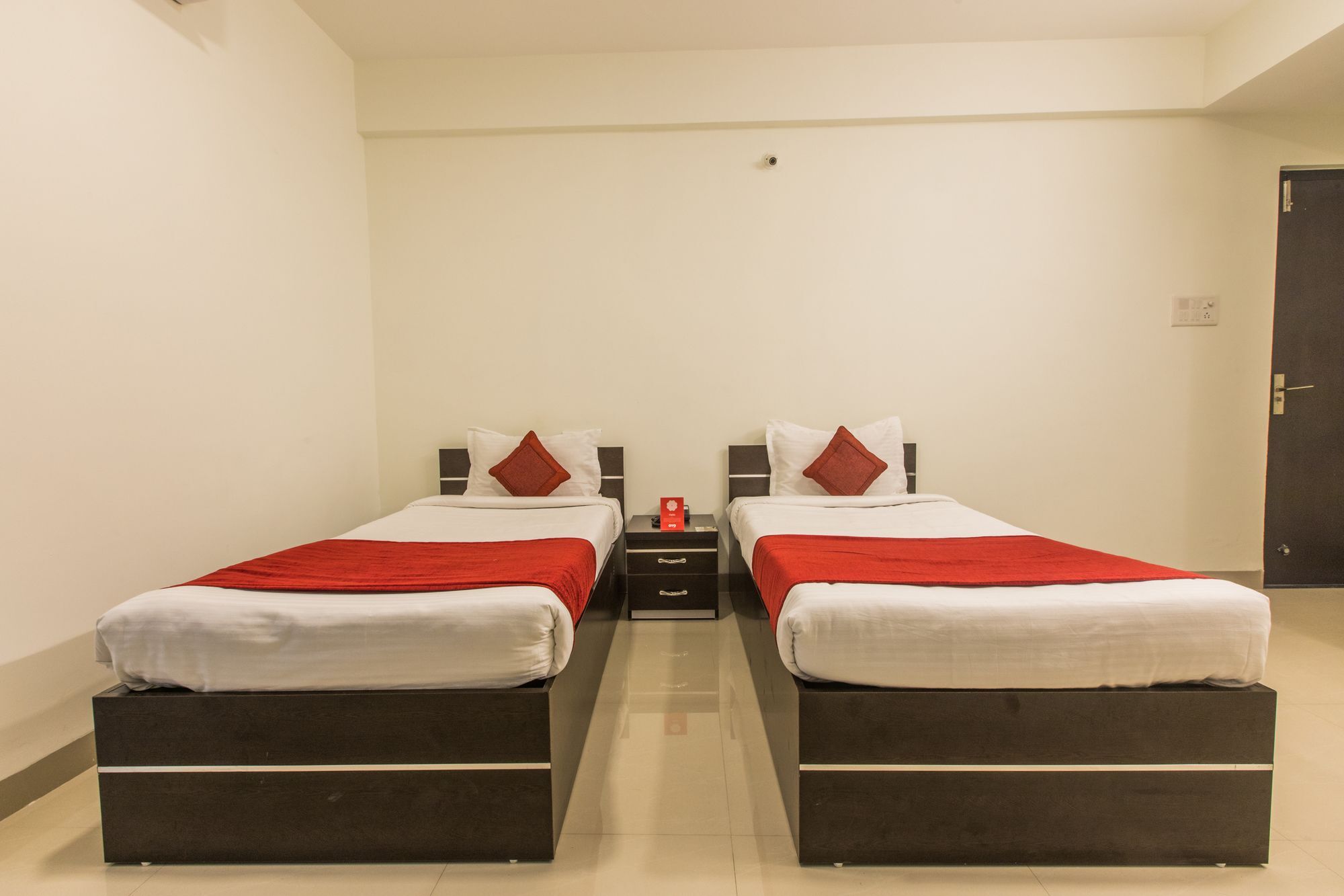 Fabhotel Prime Om Epic Vijay Nagar Индаур Экстерьер фото
