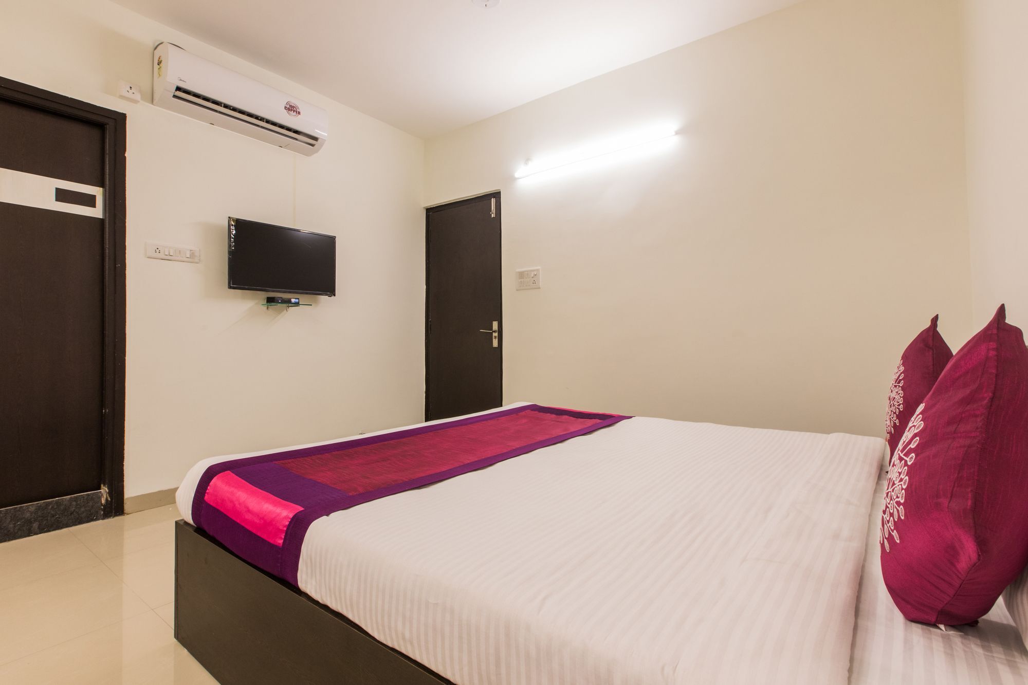Fabhotel Prime Om Epic Vijay Nagar Индаур Экстерьер фото