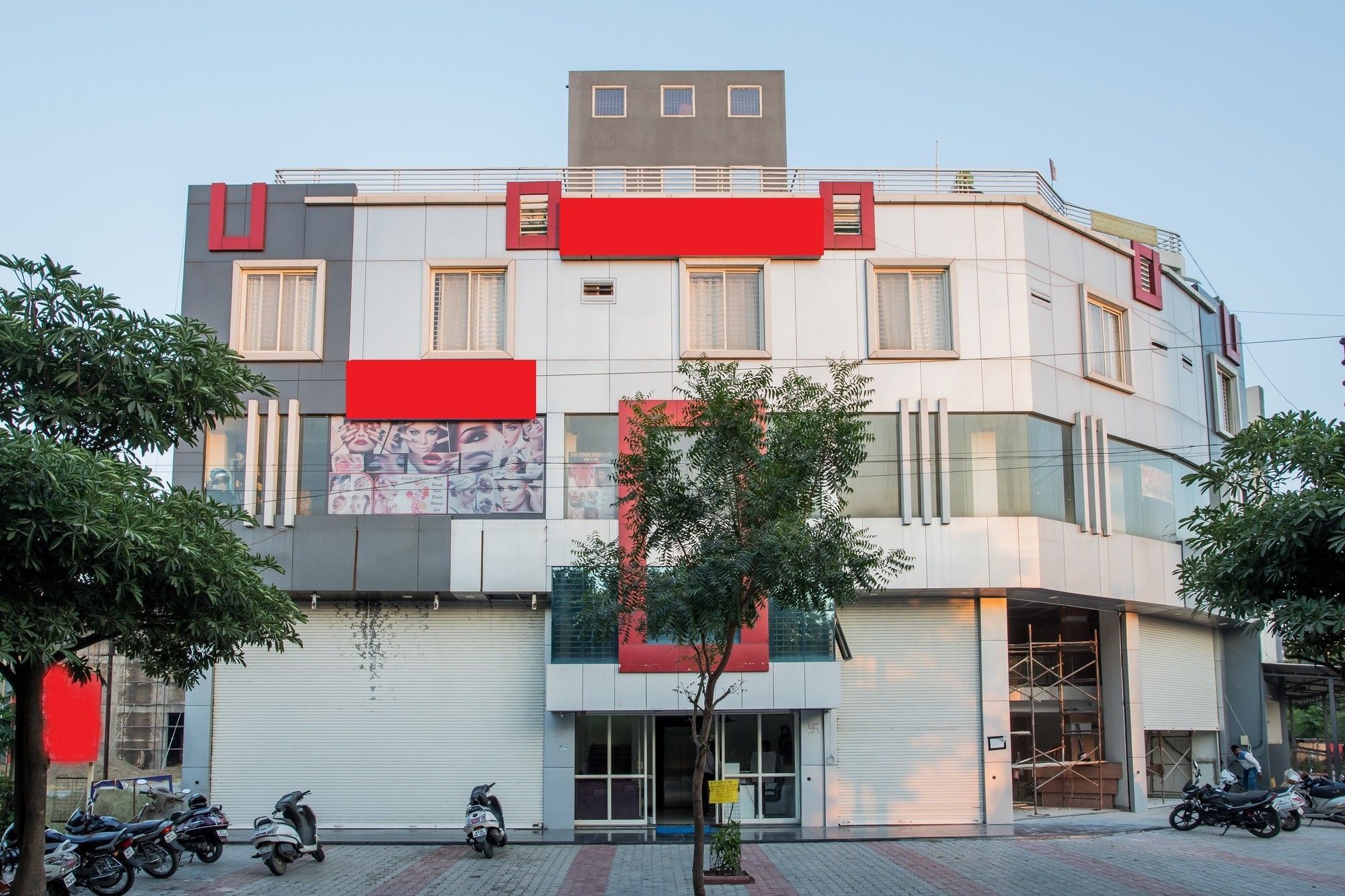 Fabhotel Prime Om Epic Vijay Nagar Индаур Экстерьер фото
